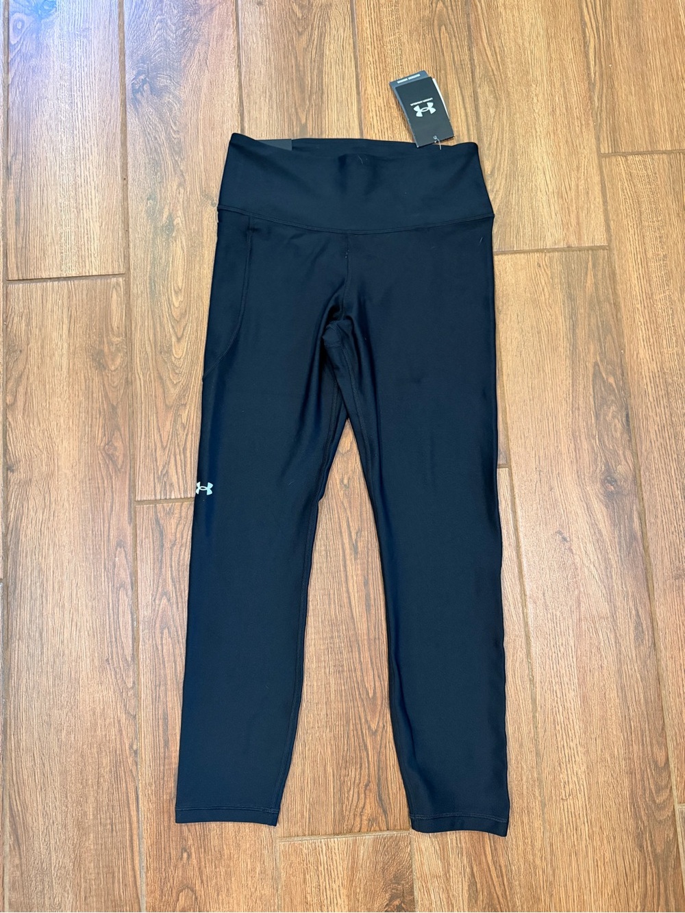 Under Armour Black womens compression Athletic ankle Leggings / medium / nwt